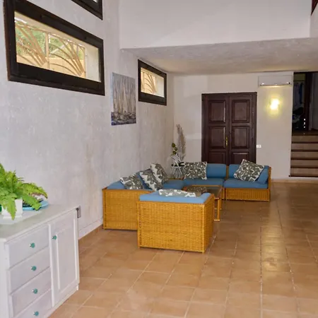 Villa Stunning Sea View W/private Pool - 5 Minutes From The Beach!