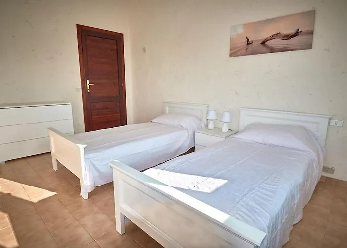 Villa Stunning Sea View W/private Pool - 5 Minutes From The Beach! *