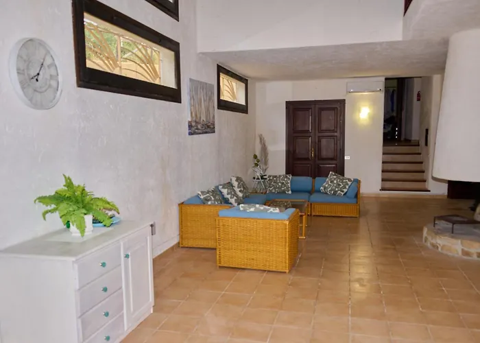 Villa Stunning Sea View W/private Pool - 5 Minutes From The Beach!
